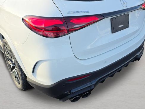 Used 2025 Mercedes-Benz GLC 43 AMG 4MATIC image 12