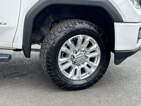 Used 2021 GMC Sierra 3500 Denali w/ Denali Ultimate Package image 38