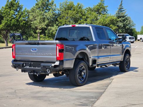 Used 2024 Ford F250 XL w/ STX Appearance Package AWD/4WD image 5