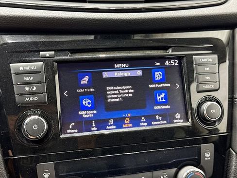 Used 2020 Nissan Rogue SL FWD image 37