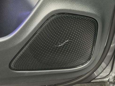 Certified 2025 Mercedes-Benz CLA 250 4MATIC image 22