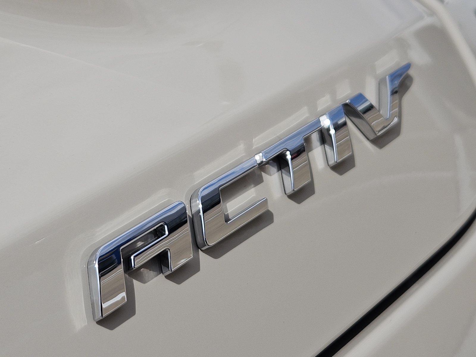 New 2026 Chevrolet Trax ACTIV w/ Driver Confidence Package FWD image 14