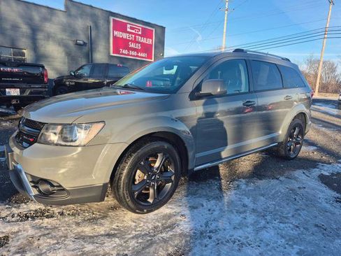 Used 2020 Dodge Journey Crossroad image 2