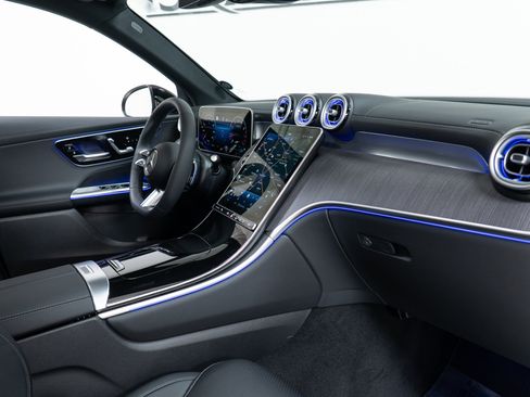 New 2026 Mercedes-Benz GLC 300 4MATIC image 21