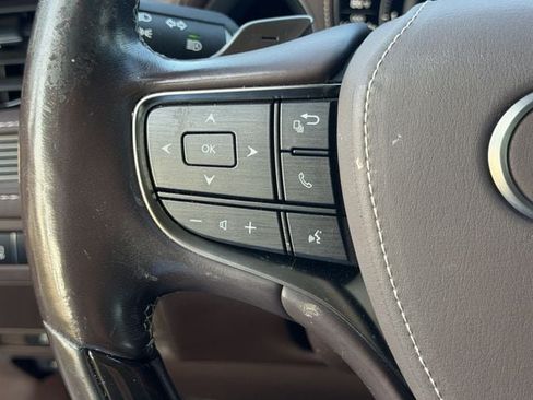 Used 2019 Lexus LS 500 w/ Interior Upgrade Package RWD image 13