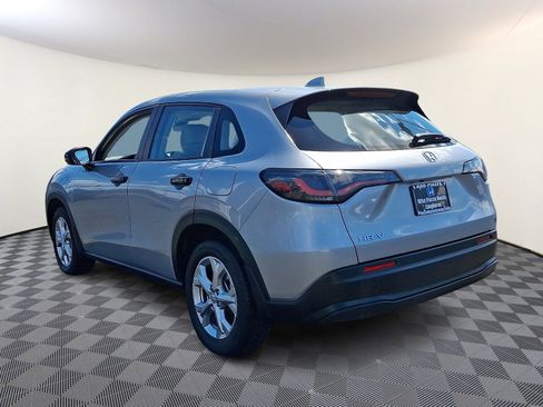 Used 2025 Honda HR-V LX image 5