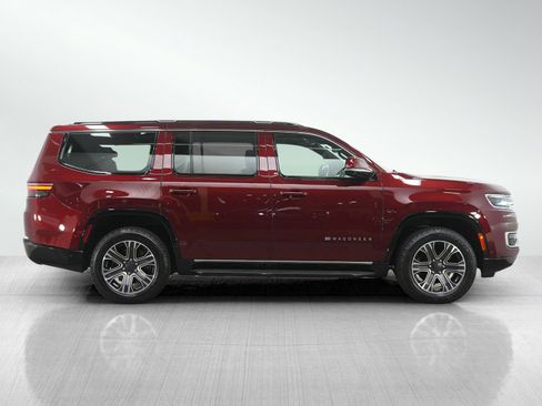 Used 2022 Jeep Wagoneer Series III w/ Convenience Group I AWD/4WD image 6