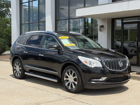 Used 2017 Buick Enclave Leather w/ Enclave Sport Touring Edition AWD/4WD image 2