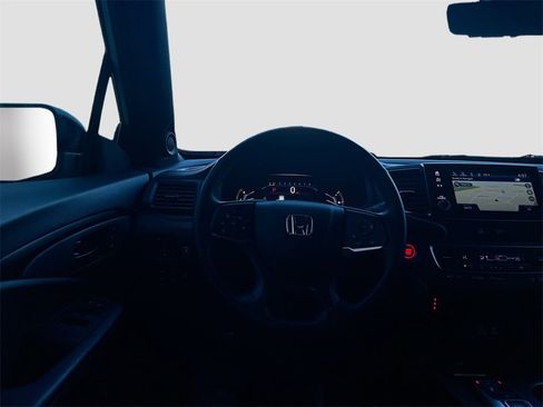 Used 2024 Honda Passport TrailSport image 24