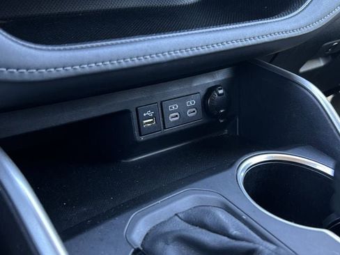 Certified 2024 Toyota Highlander LE image 18