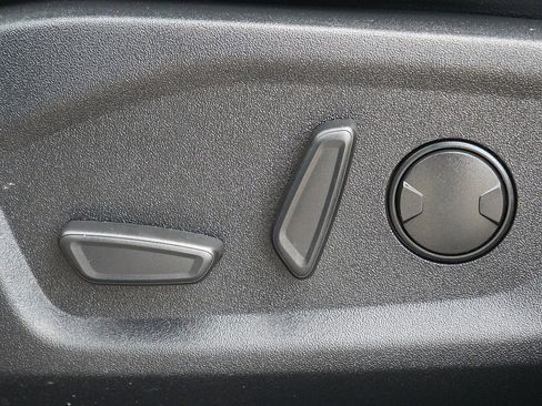 Used 2024 Ford Edge SEL w/ Convenience Package image 14