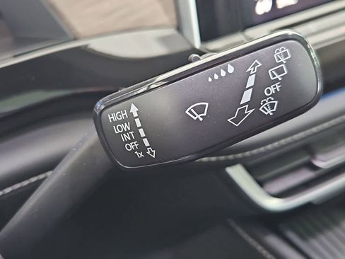 New 2026 Volkswagen Atlas SEL Premium R-Line AWD/4WD image 25
