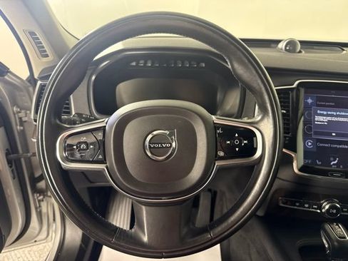 Used 2016 Volvo XC90 T6 Momentum w/ Momentum Plus Package AWD/4WD image 19