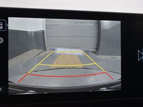 Used 2026 Hyundai Kona SE image 13