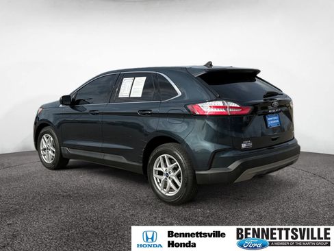 Used 2022 Ford Edge SEL image 3