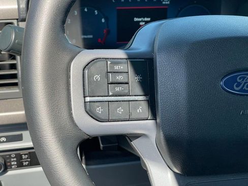 Used 2025 Ford F150 XLT w/ Equipment Group 301A Standard AWD/4WD image 18