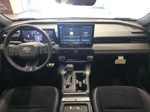 Certified 2026 Toyota RAV4 AWD Plug-in Hybrid image 10