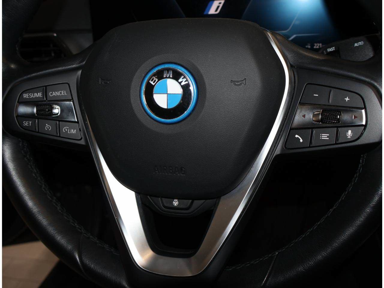 Certified 2024 BMW i4 eDrive35 w/ Premium Package RWD image 20