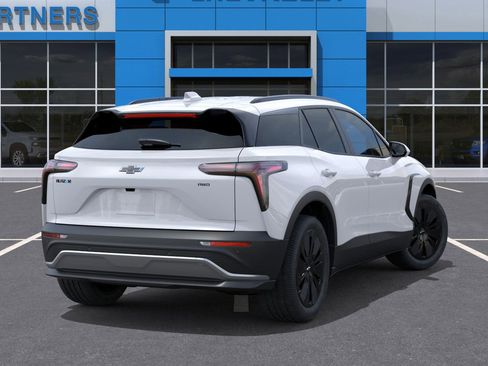 New 2026 Chevrolet Blazer EV LT image 4