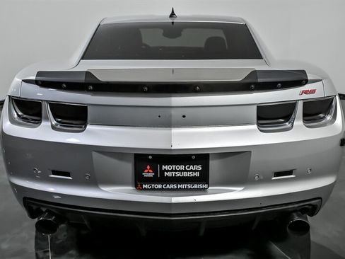 Used 2010 Chevrolet Camaro SS w/ RS Package RWD image 8