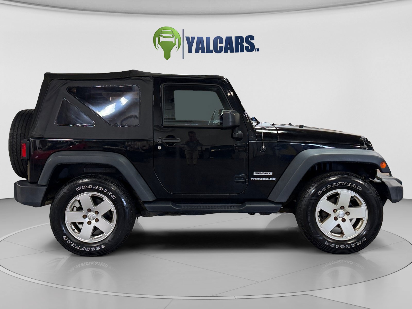 Used 2014 Jeep Wrangler Sport AWD/4WD image 6