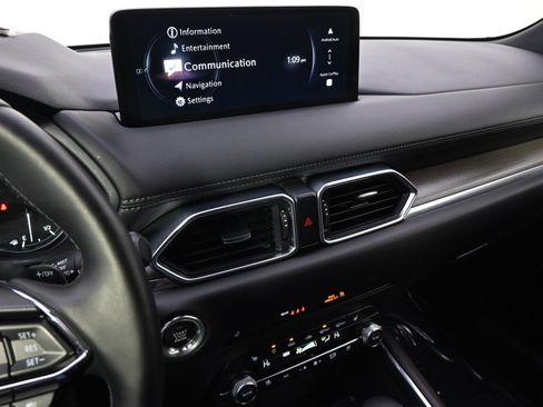 Certified 2025 MAZDA CX-5 Signature image 28