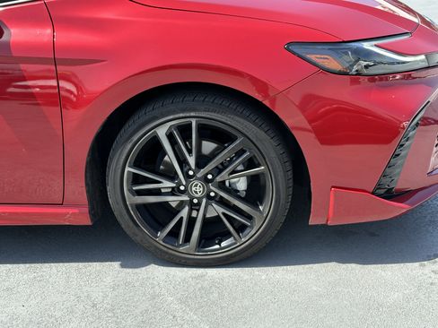 Used 2025 Toyota Camry XSE image 15