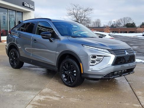 New 2026 Mitsubishi Eclipse Cross Black Edition image 12