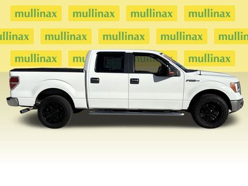 Used 2012 Ford F150 XLT w/ XLT Chrome Pkg image 2