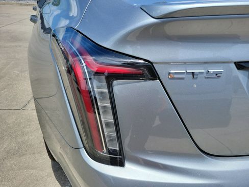 New 2026 Cadillac CT5 V RWD image 10