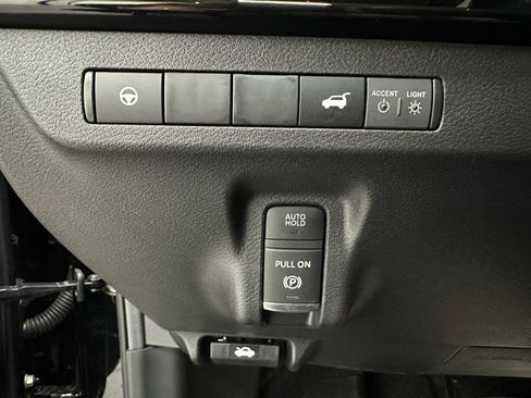 Used 2026 Nissan Murano SV AWD/4WD image 31