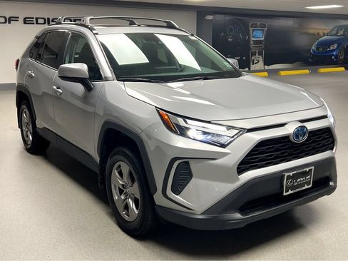 Used 2023 Toyota RAV4 XLE w/ Convenience Package AWD/4WD image 1