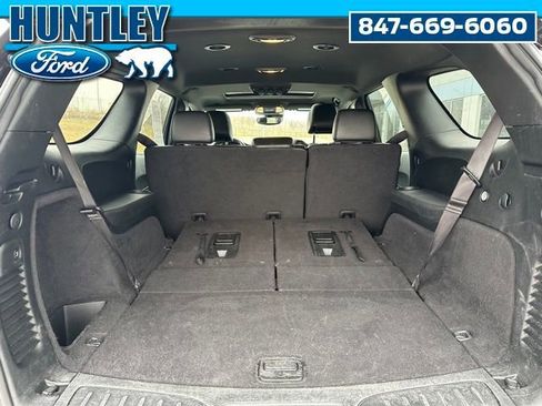 Used 2023 Dodge Durango GT image 9