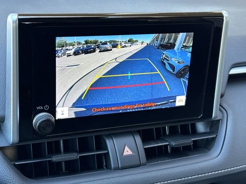 Used 2024 Toyota RAV4 XLE FWD image 24