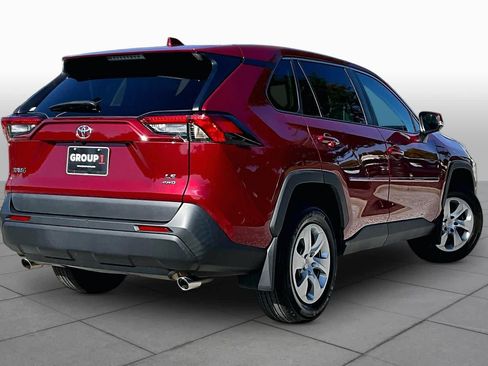 Used 2023 Toyota RAV4 LE AWD/4WD image 13