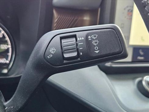 Used 2024 Ford Maverick Lariat AWD/4WD image 10