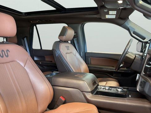 Used 2022 Ford Expedition King Ranch AWD/4WD image 14