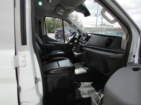 Used 2020 Ford Transit 250 Low Roof image 8
