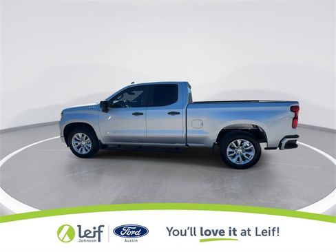 Used 2022 Chevrolet Silverado 1500 Custom image 7