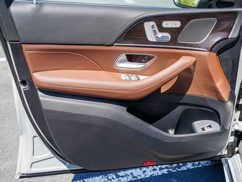 New 2026 Mercedes-Benz GLE 350 4MATIC image 19