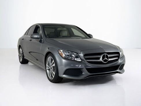 Used 2018 Mercedes-Benz C 300 Sedan image 7
