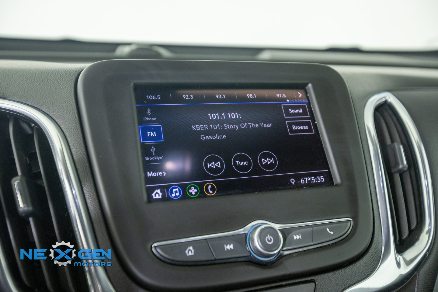 Used 2020 Chevrolet Equinox LT AWD/4WD image 19