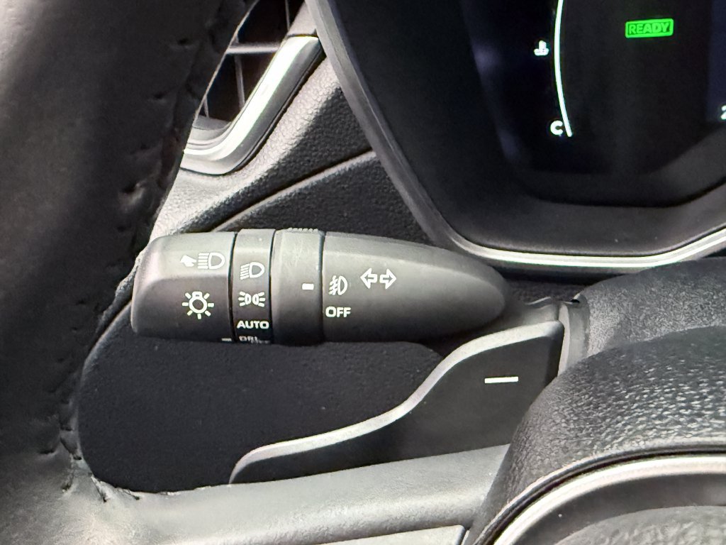 Used 2024 Toyota Corolla Cross AWD Hybrid w/ Convenience Package image 35