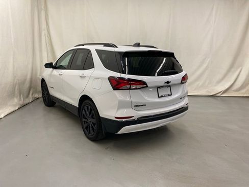 Used 2023 Chevrolet Equinox RS w/ LPO, Floor Liner Package AWD/4WD image 5