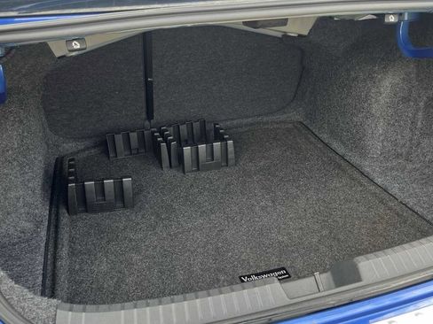 Used 2023 Volkswagen Jetta SE FWD image 48