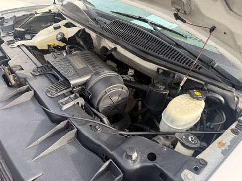 Used 2013 GMC Savana 2500 RWD image 40