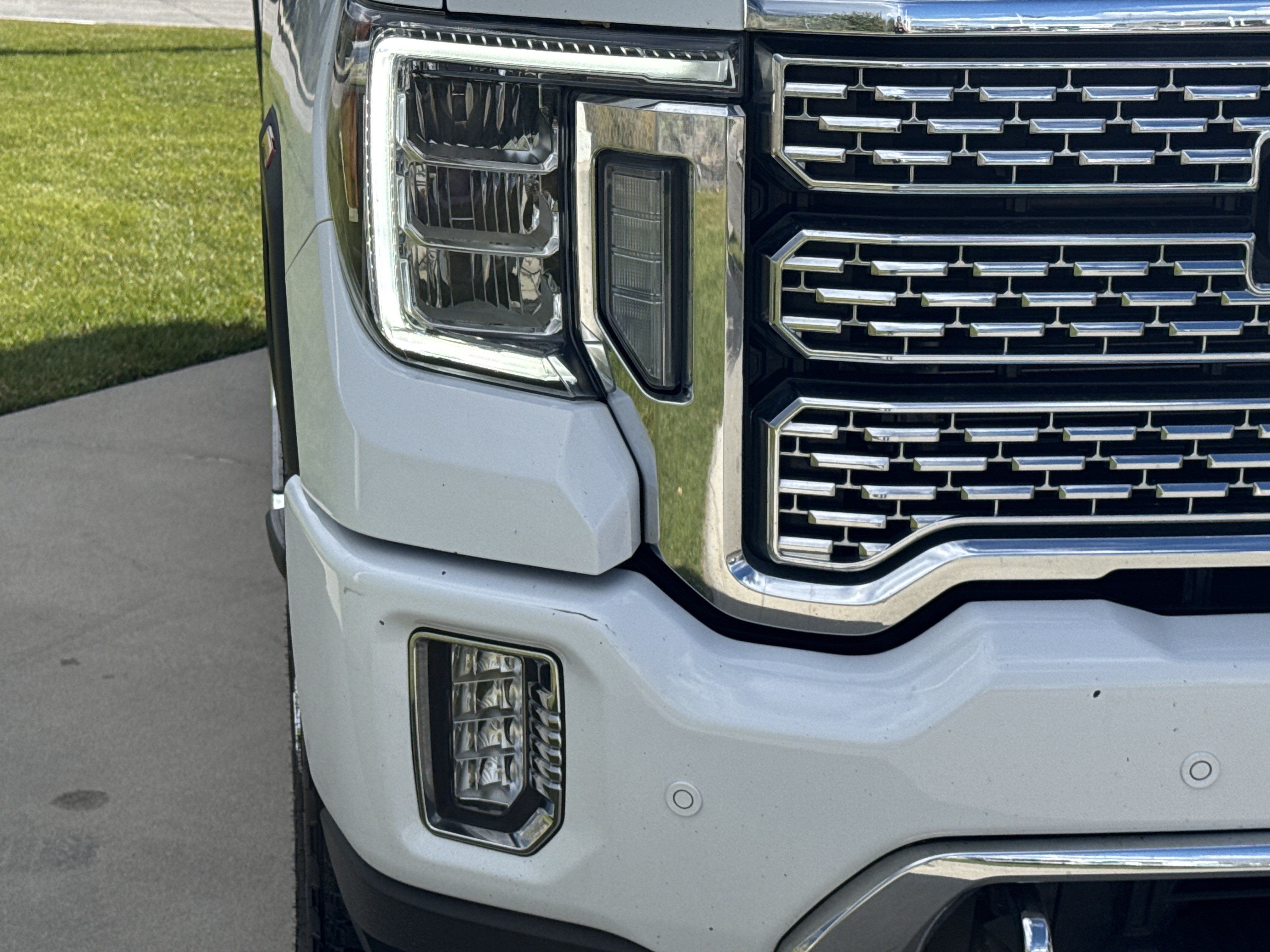Used 2023 GMC Sierra 3500 Denali w/ Denali Ultimate Package AWD/4WD image 13