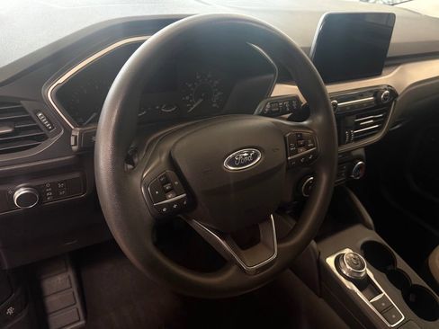Used 2022 Ford Escape SE AWD/4WD image 12