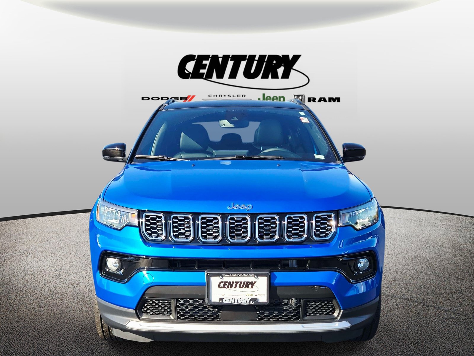 Used 2026 Jeep Compass Limited w/ Sun, Sound & Navigation Group AWD/4WD image 9