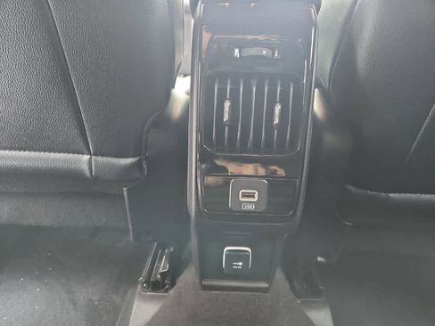 Used 2024 Jeep Compass Trailhawk image 22